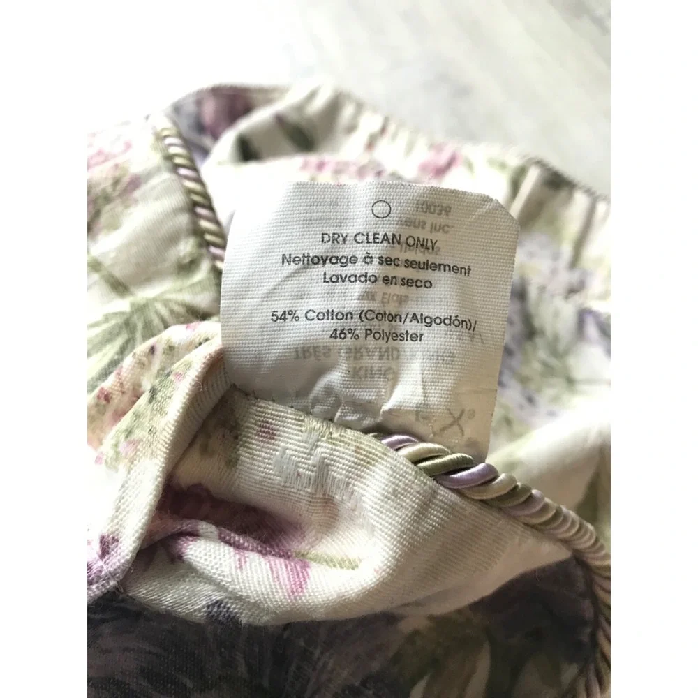 Vintage MARTEX Set of 2 Floral Pastel King Pillowcase Shams Rope‎ Trim
